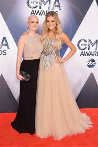 allie-allen-kelsea-ballerini-cma-today-151123-01_a0a770742c1e910b7f5f357573ce2915.today-inline-large